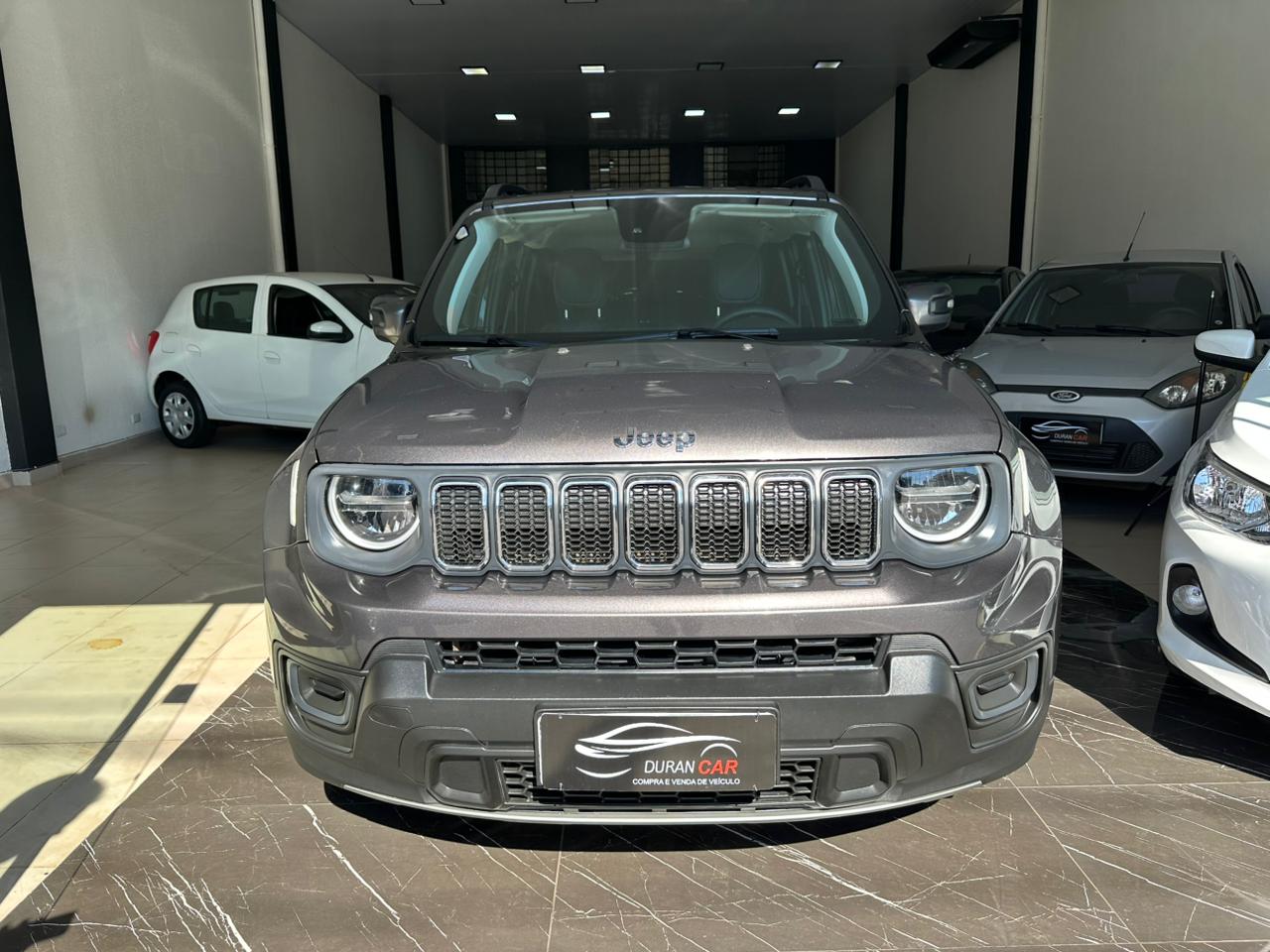 Jeep Renegade  Loungitude 1.3 Turbo 270 - foto 2