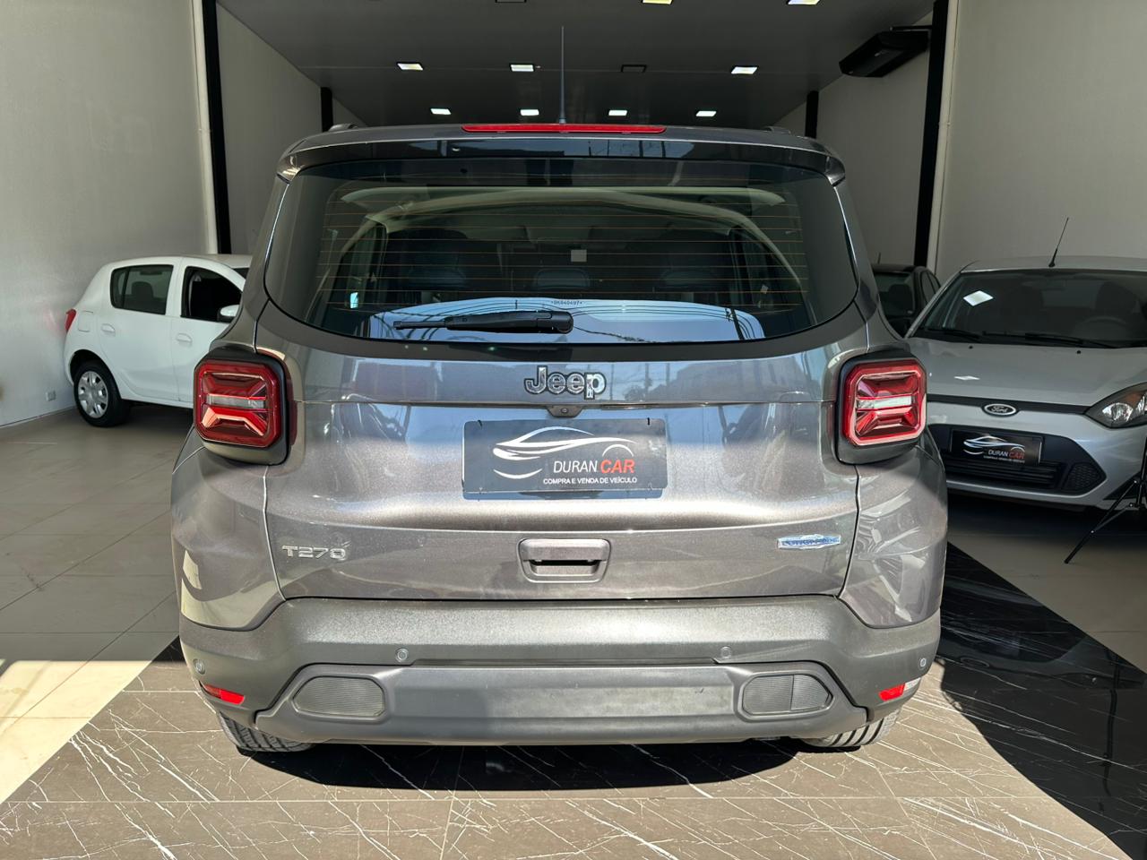 Jeep Renegade  Loungitude 1.3 Turbo 270 - foto 5