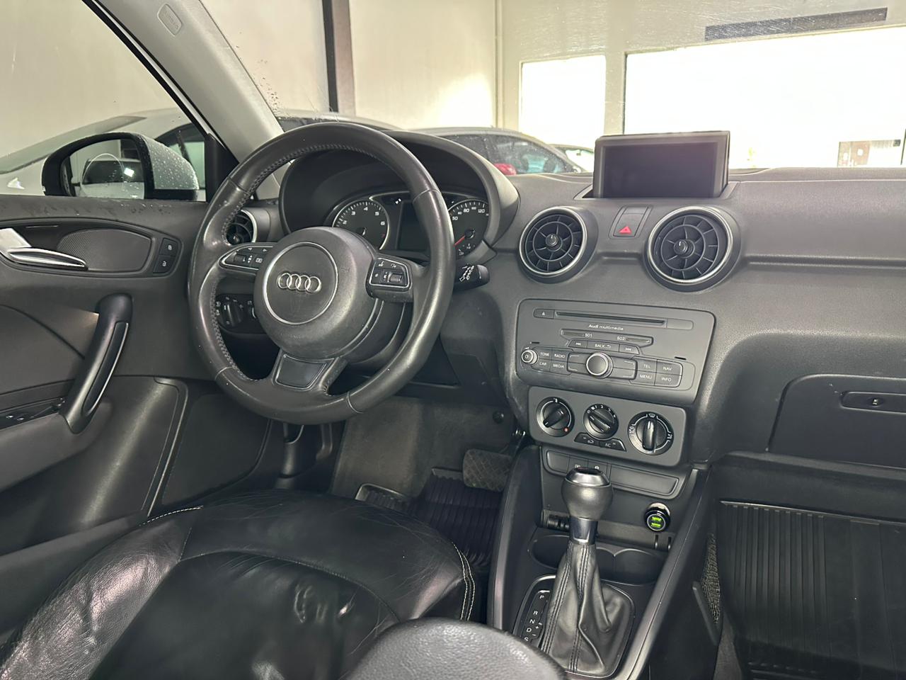 Audi A1 1.3 S-Tronic - foto 7