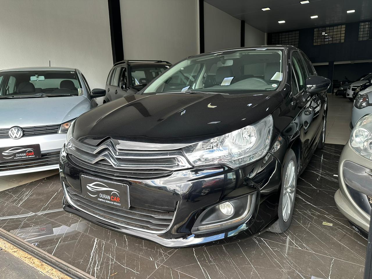Citroën C4 Lounge 1.6 Turbo - foto 3