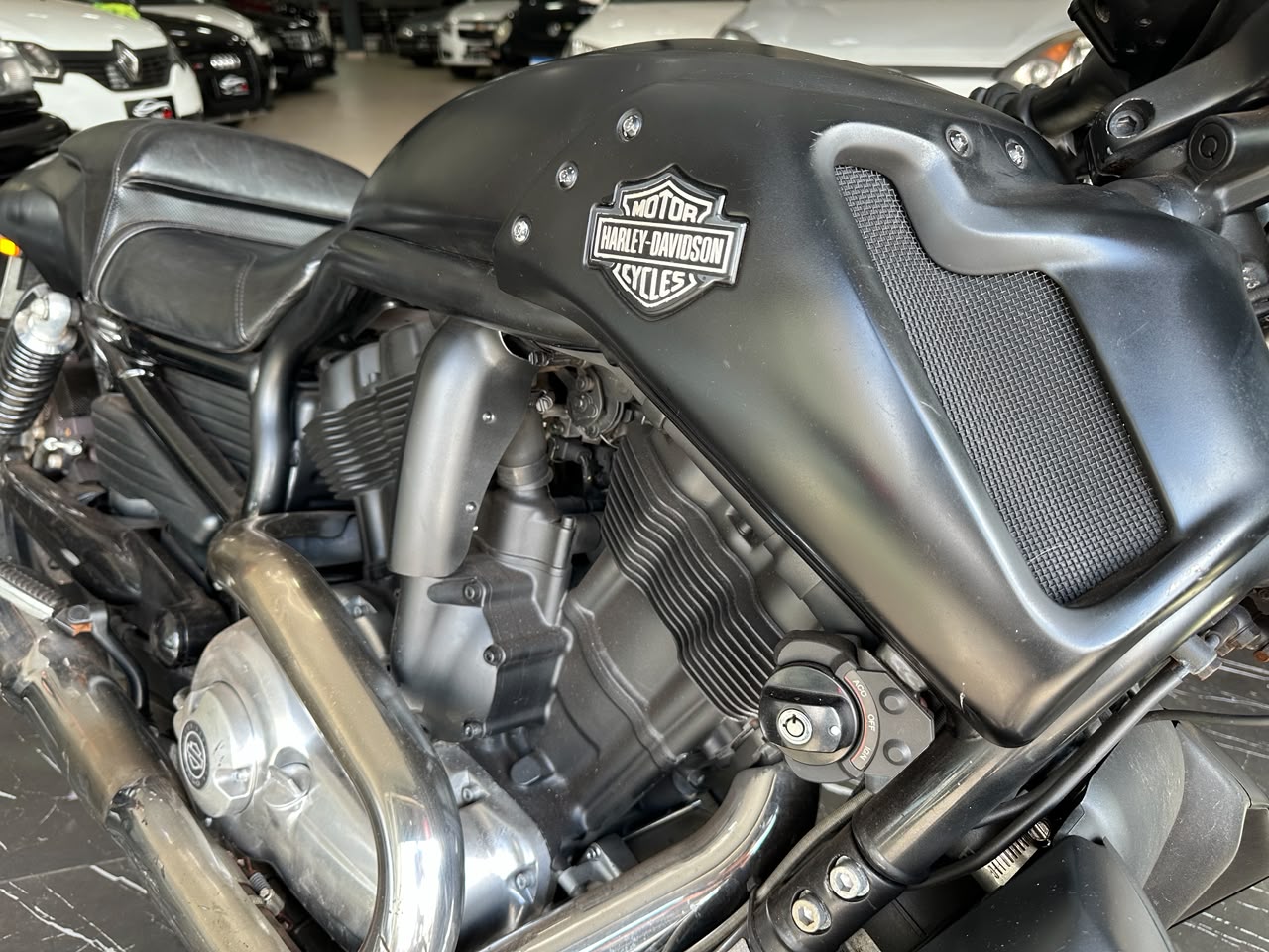 Harley-Davidson V-ROD Muscle 1250cc - foto 6