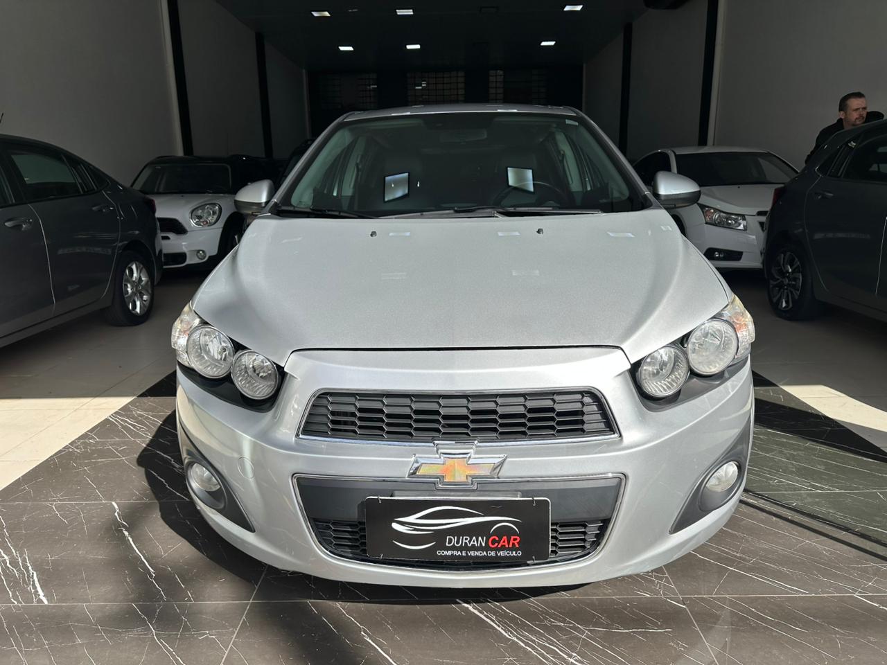 Chevrolet SONIC LTZ 1.6 - foto 2