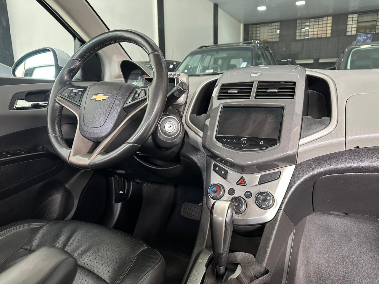 Chevrolet SONIC LTZ 1.6 - foto 7