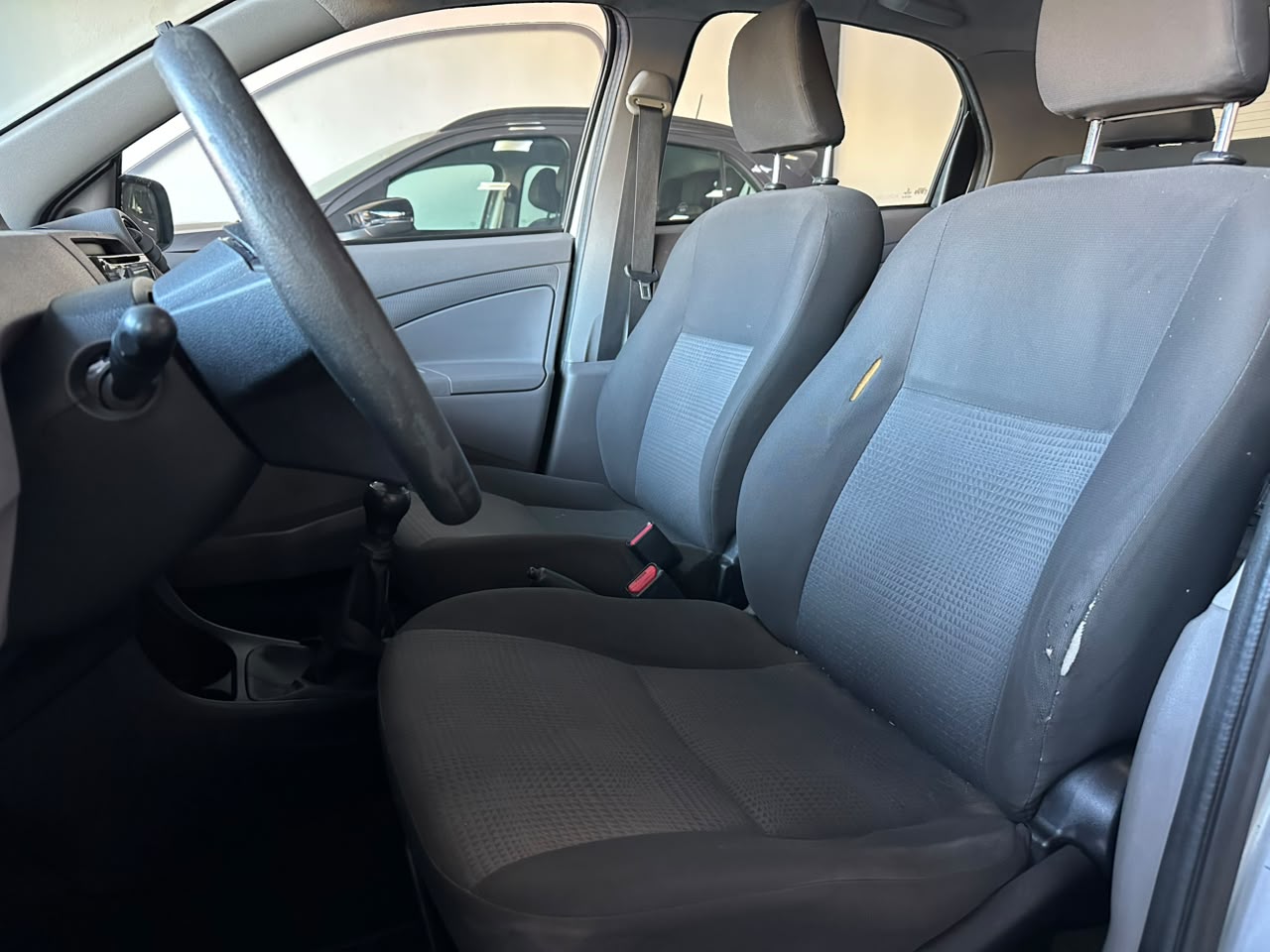 Toyota Etios X 1.5 - foto 9