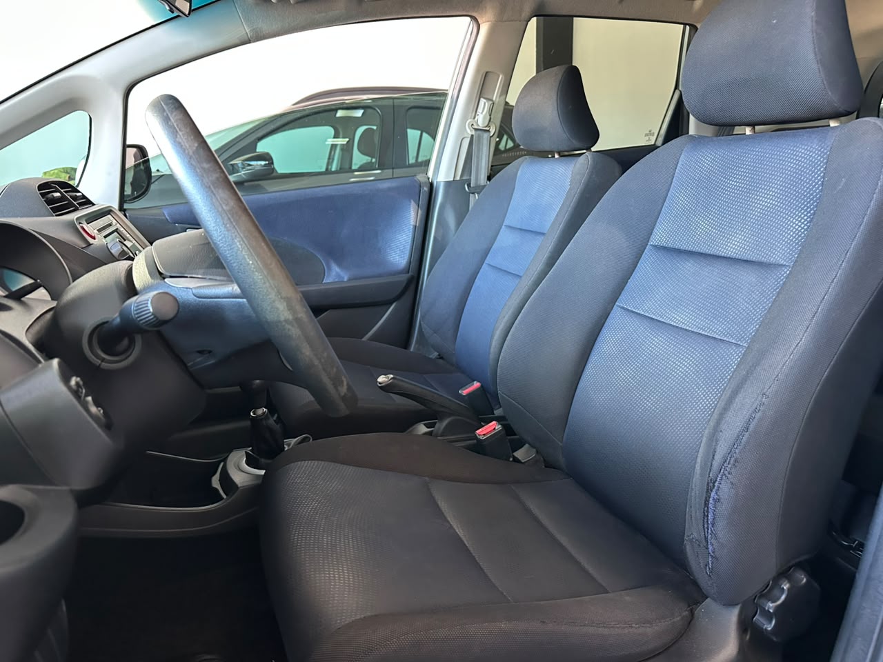 Honda FIT LX 1.4 - foto 9