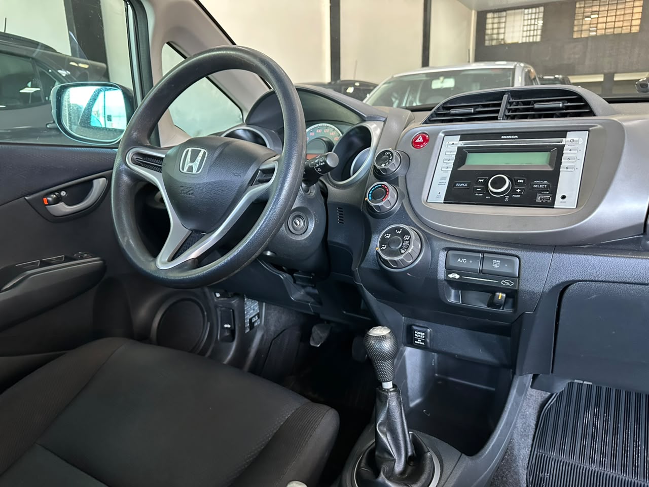 Honda FIT LX 1.4 - foto 7