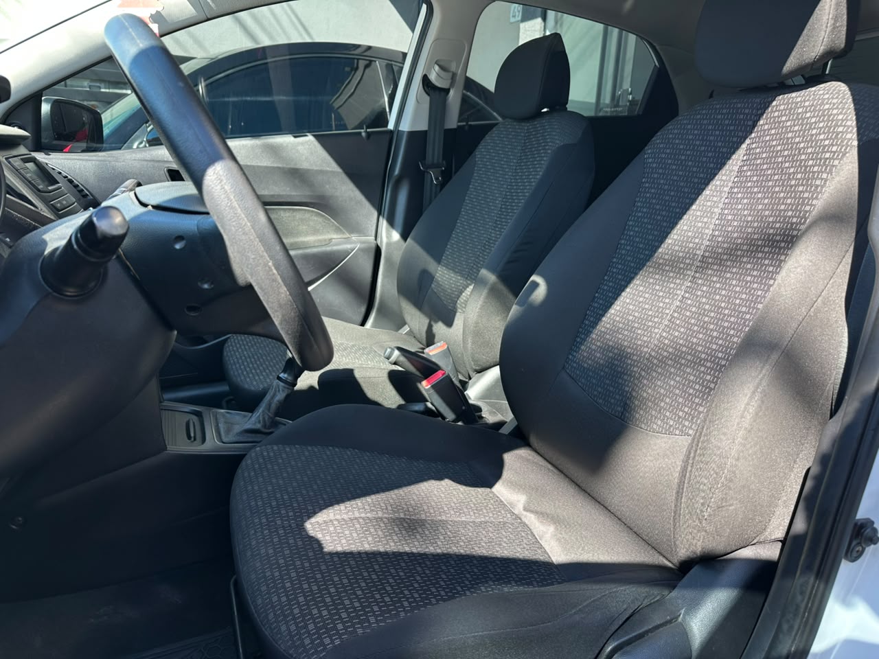 Hyundai HB20 Unique 1.0 - foto 9