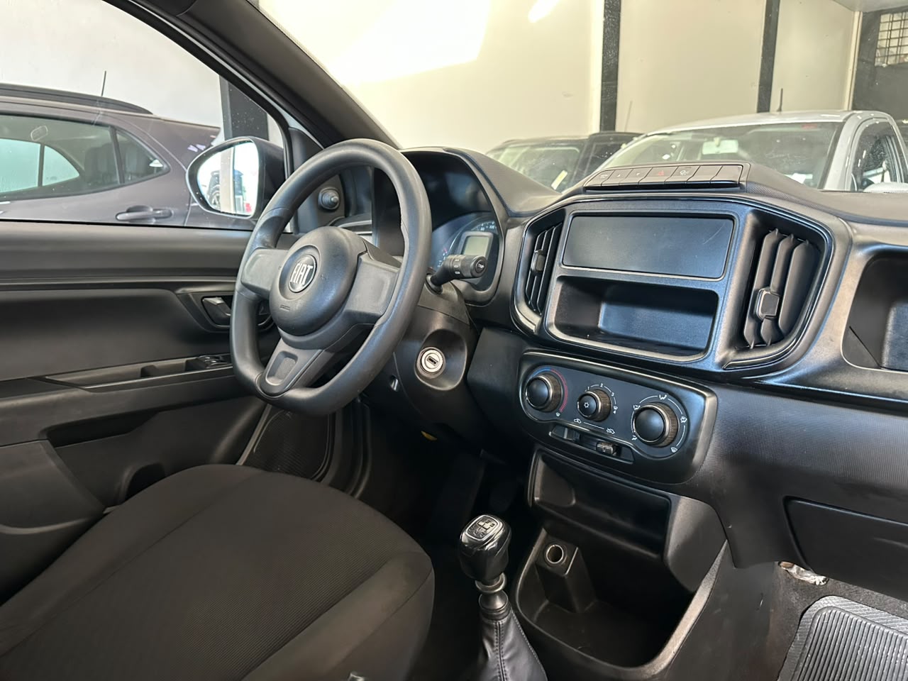 Fiat Strada Endurance 1.4 CS Plus - foto 7