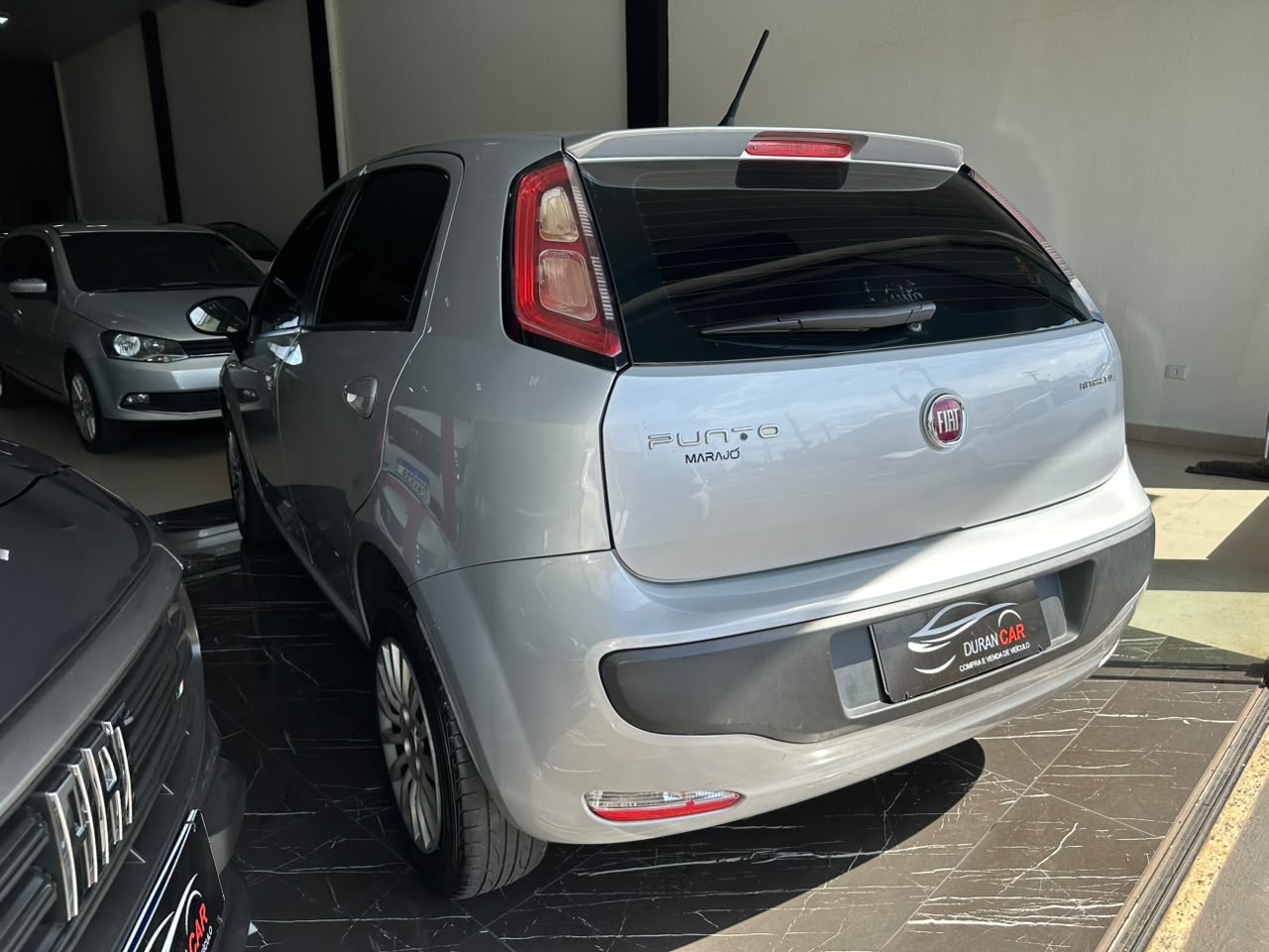 Fiat Punto Attractive 1.4 Flex  - foto 4