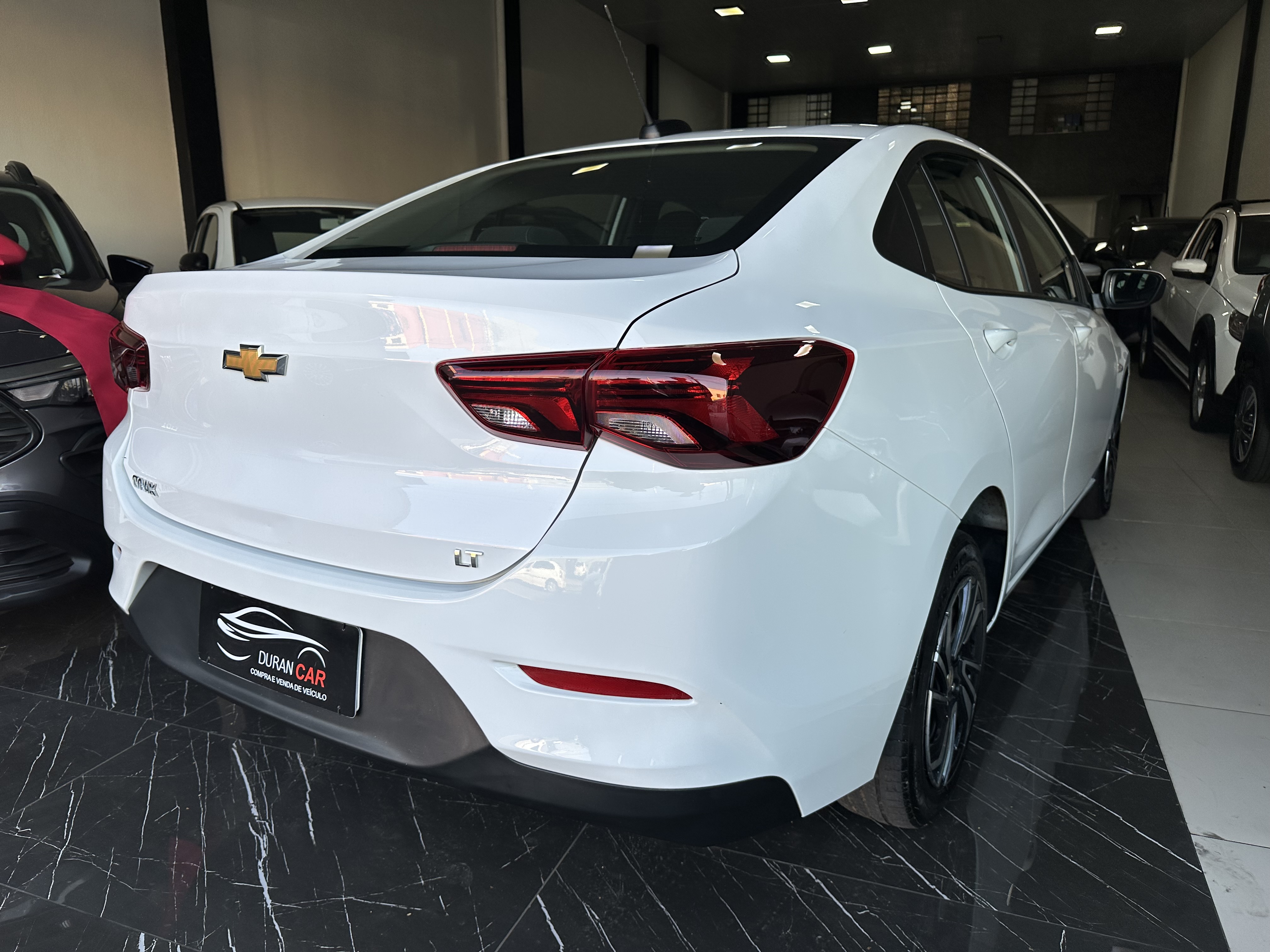 Chevrolet Ônix Plus LT 1.0 Turbo - foto 3