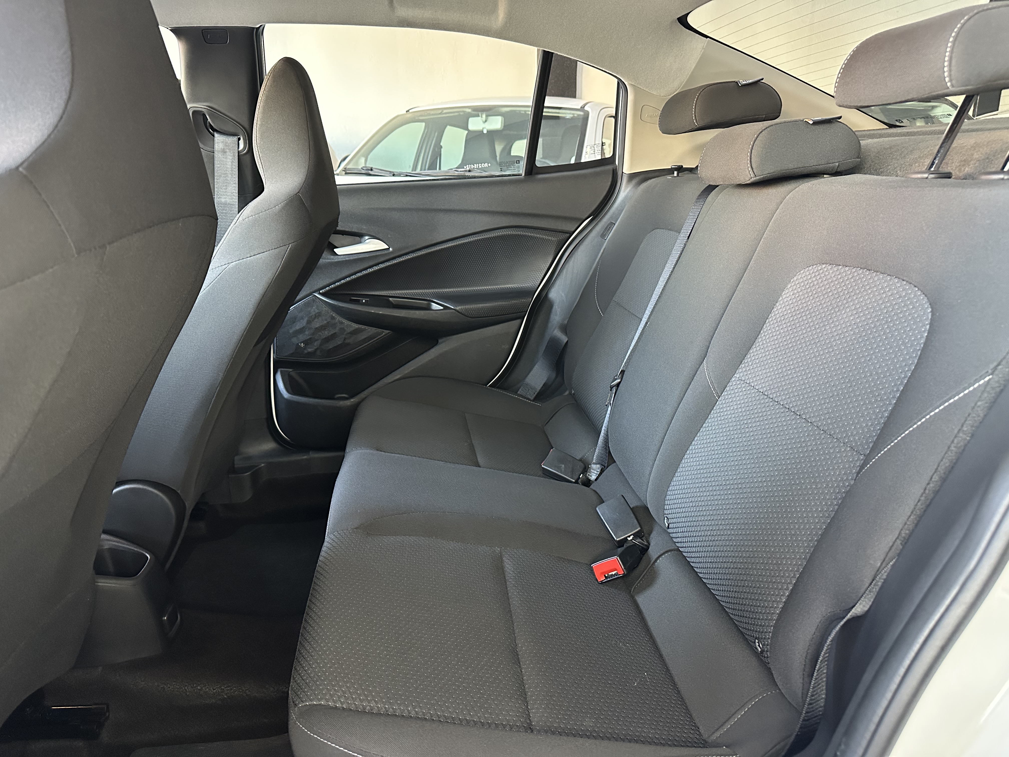 Chevrolet Ônix Plus LT 1.0 Turbo - foto 10