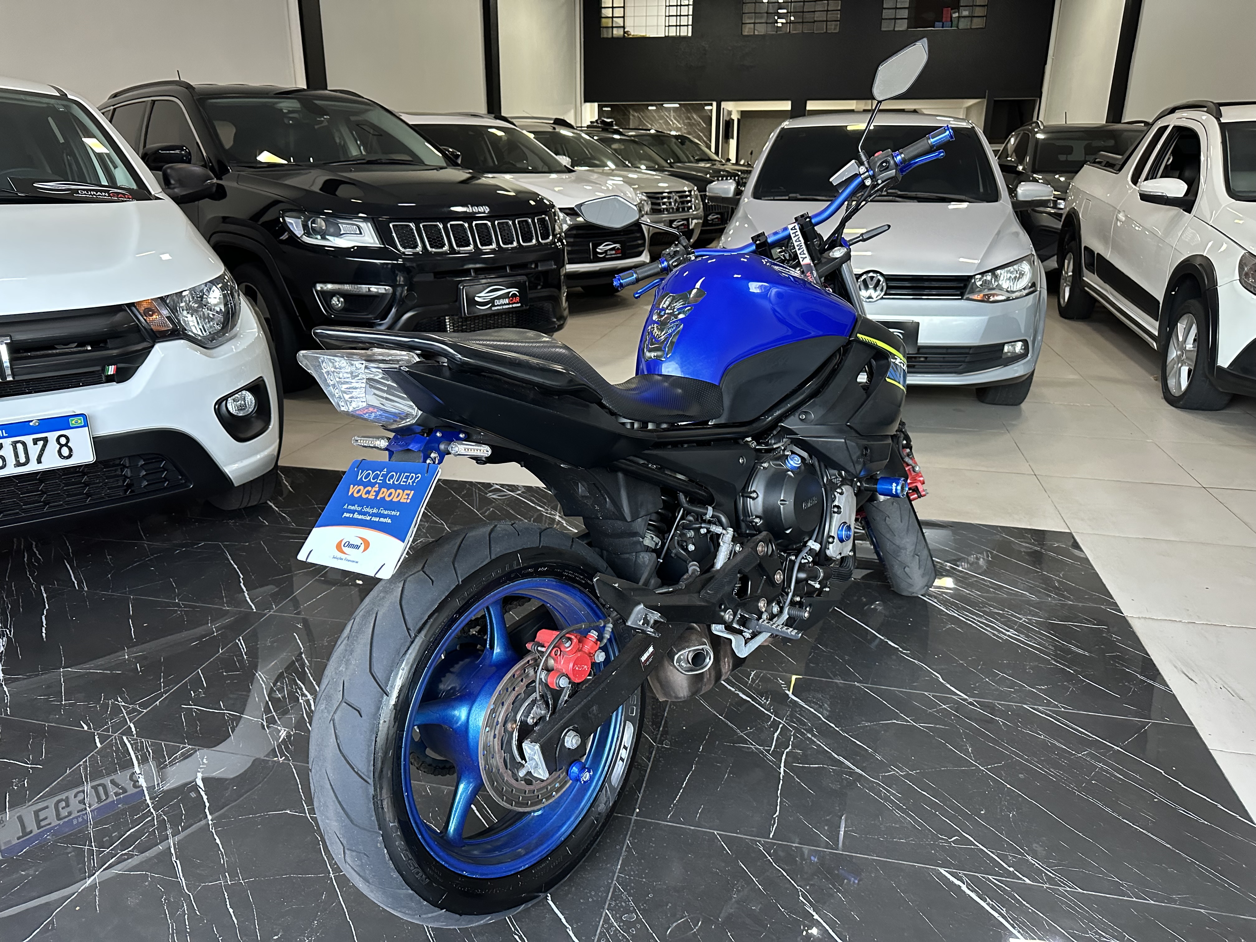 Yamaha XJ6 600c - foto 2