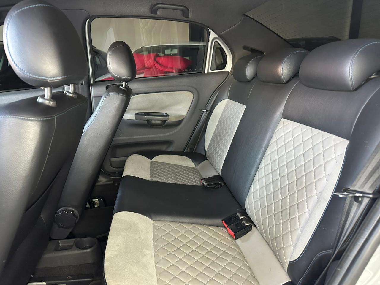 Volkswagen Voyage Evidence 1.6 MSI  - foto 9