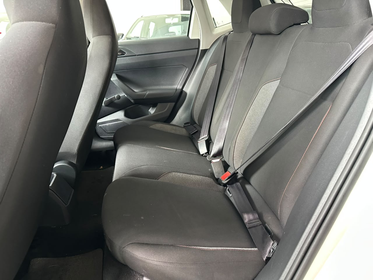 Volkswagen Polo Track 1.0  - foto 10