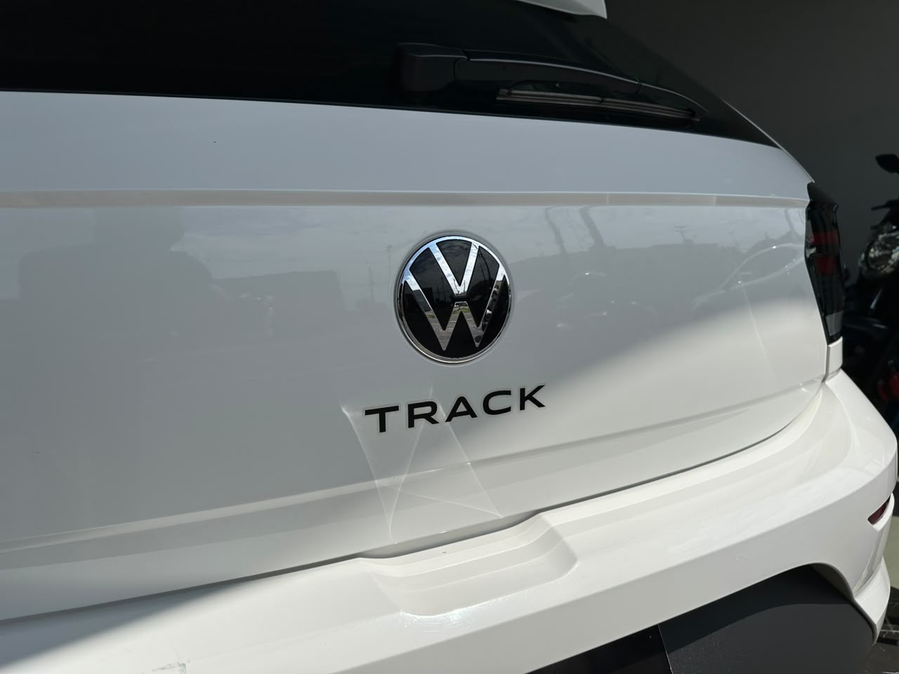 Volkswagen Polo Track 1.0  - foto 6